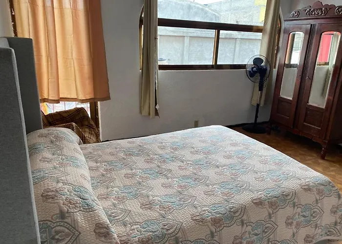 Casa Yolcatl Homestay Mexico City